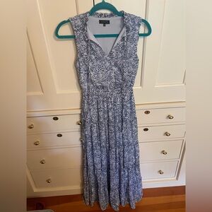 1State maxi dress with blue floral